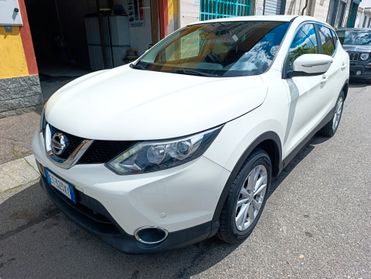 Nissan Qashqai 1.2 DIG-T FULL OPTIONAL UNICO PROPRIETARIO
