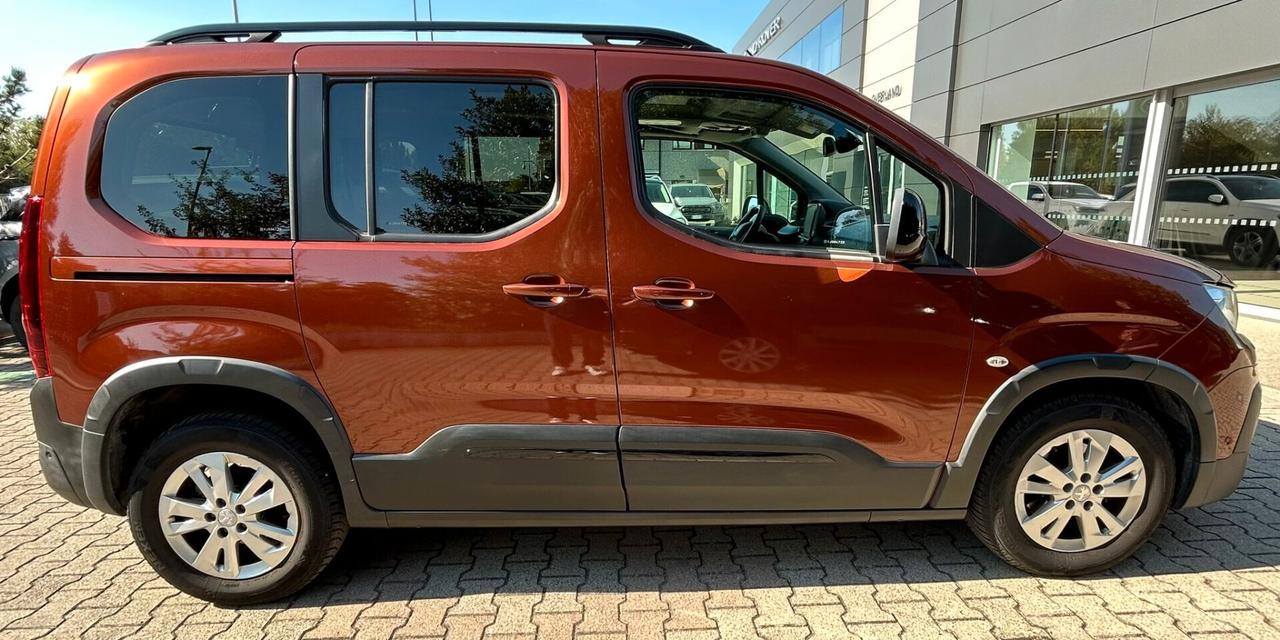 Peugeot Rifter BlueHDi 130 S&S EAT8 GT Line Standard