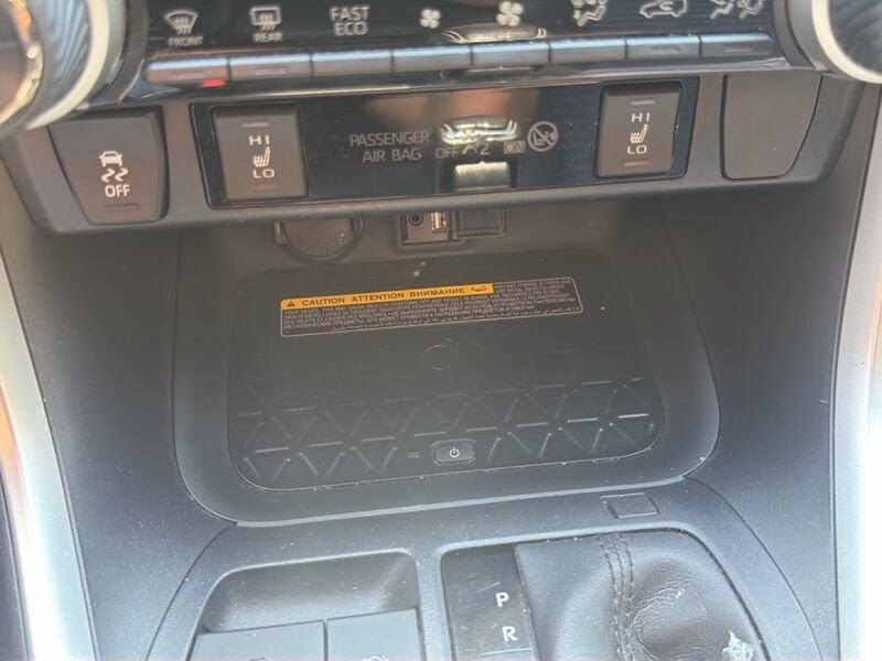 Toyota RAV4 2.5 HV 222v E-CVT Style 4WD