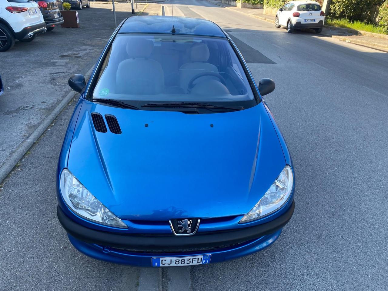 Peugeot 206 1.1 5p. XR