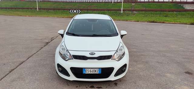 Kia Rio Rio 5p 1.4 crdi Active