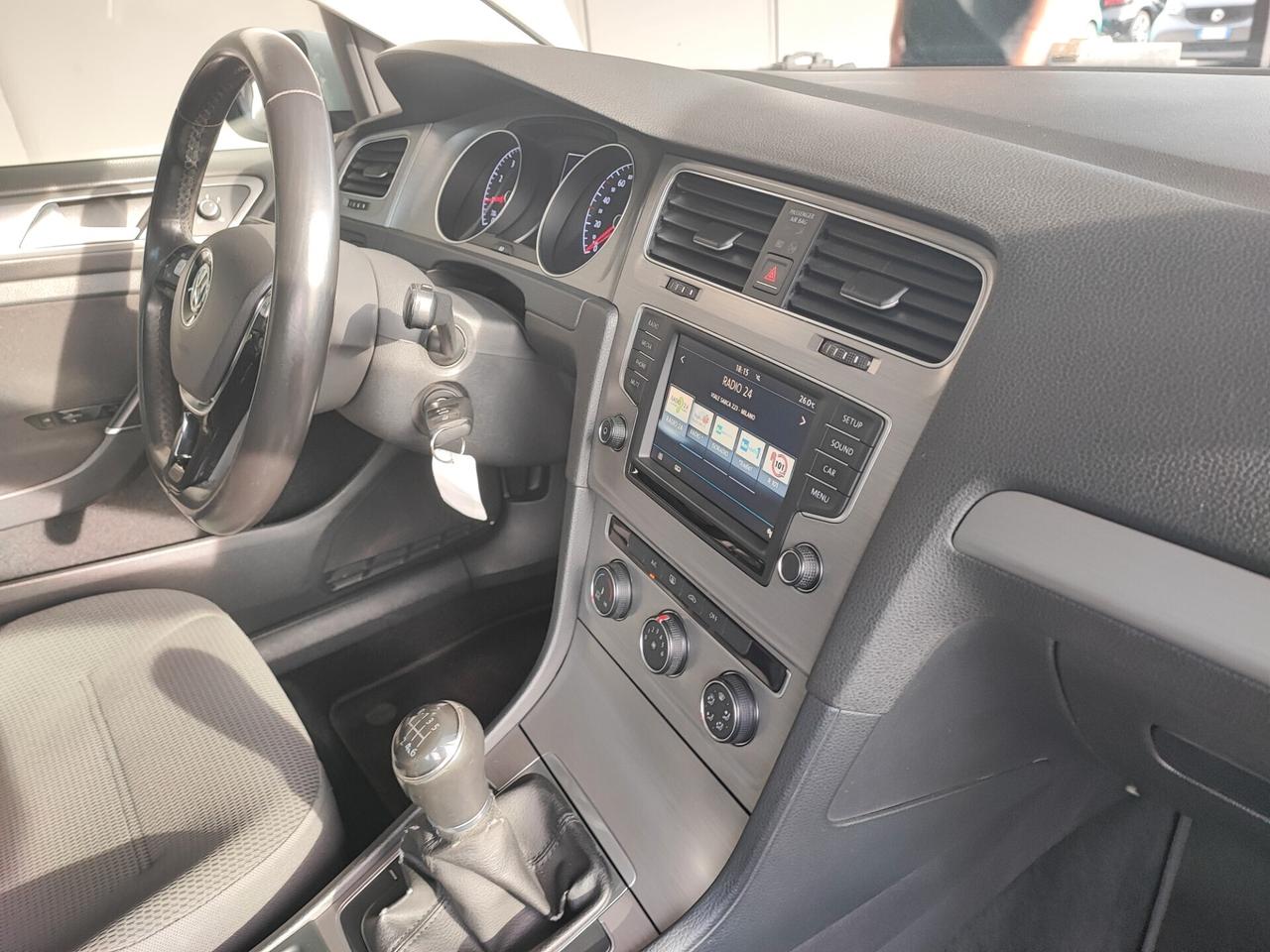 Volkswagen Golf 1.0 TSI 115 CV 5p. Trendline BlueMotion