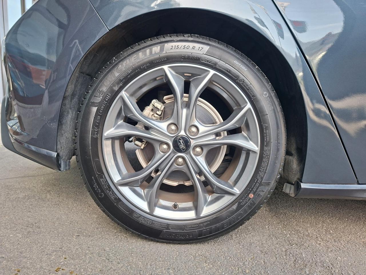 Ford Focus EcoBoost Hybrid 125 CV 5p. ST-Line S