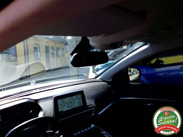 PEUGEOT 3008 BlueHDi 130 S&S EAT8 Allure