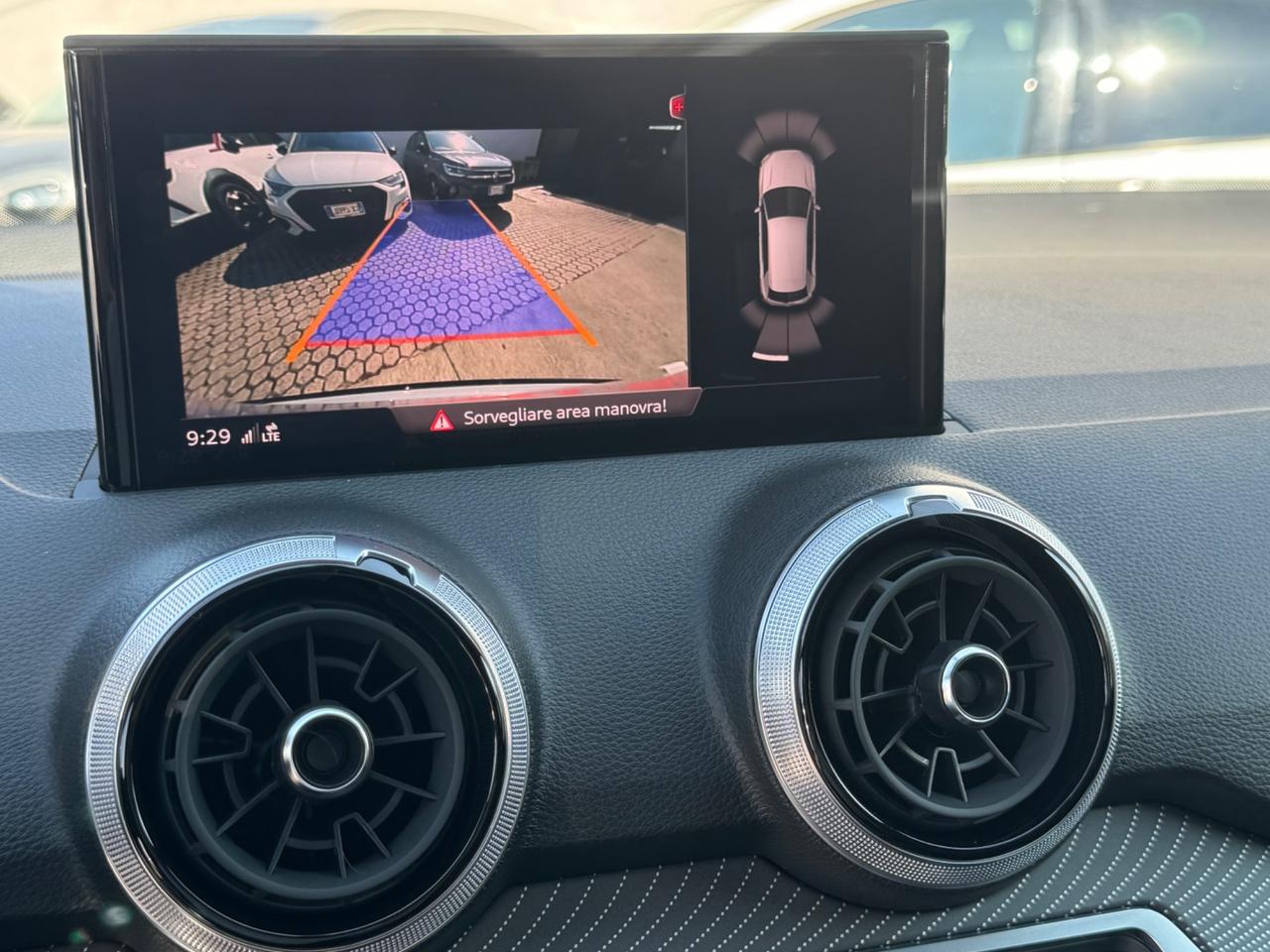 Audi Q2 35 TFSI S tronic line