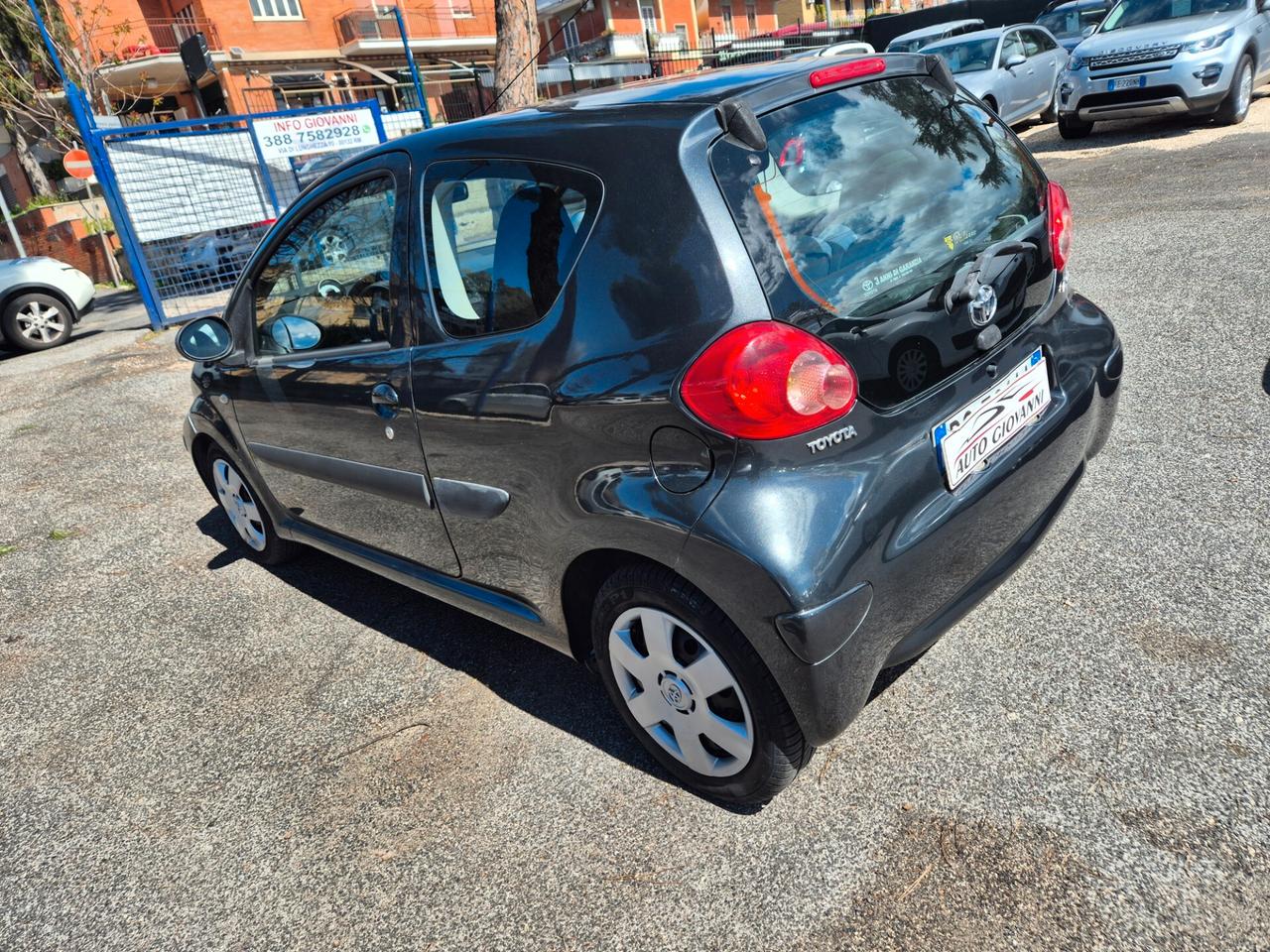 Toyota Aygo 1.0 12V VVT-i 3 porte Automatico