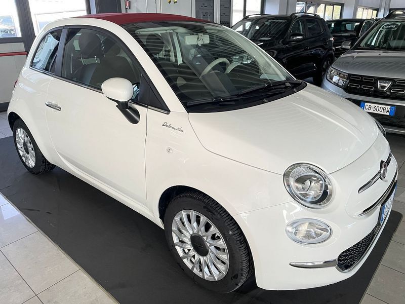 FIAT 500C 1.0 Hybrid Dolcevita