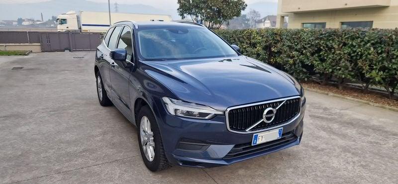 Volvo XC60 B4 AWD Geartronic Momentum