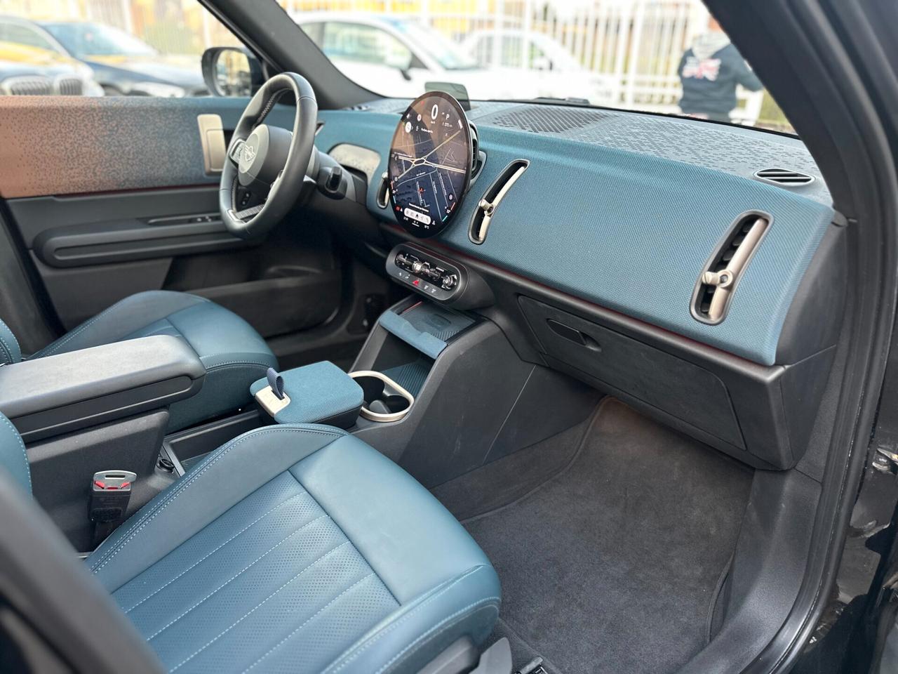 Mini Countryman D Favoured Trim Tetto '24