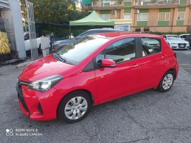 Toyota Yaris 1.4 D-4D 5 porte Lounge