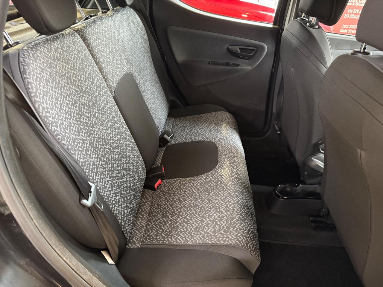 Lancia Ypsilon 1.2 69 CV 5 porte GPL Ecochic Black and Noir