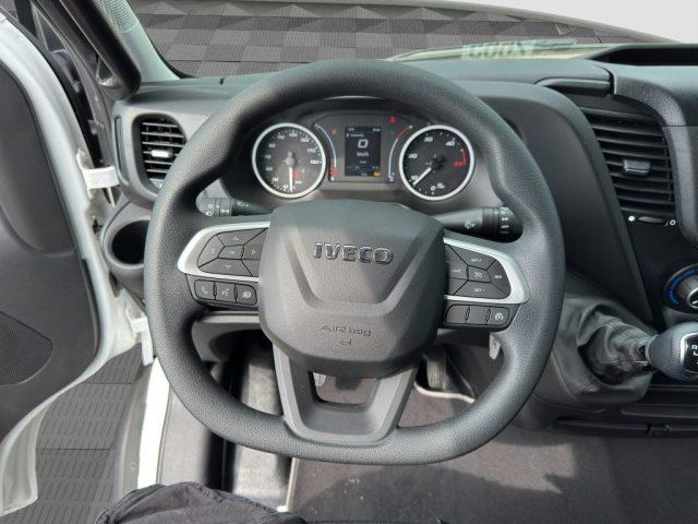 IVECO Daily (2014--->) 35S16V 2.3 HPT PM-SL-TA Furgone