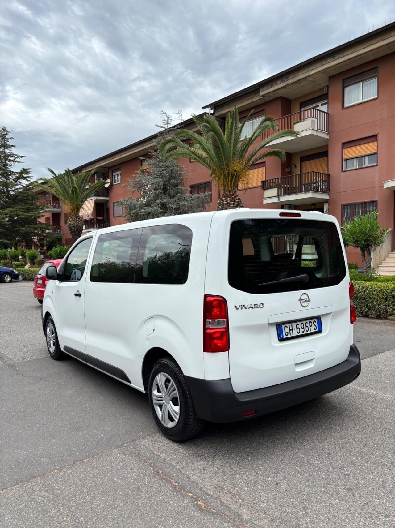 Opel Vivaro Life 2.0 145CV 12/2021 9 posti