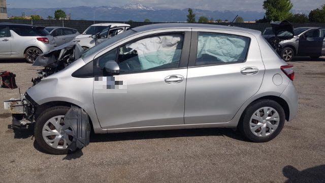 TOYOTA Yaris 1.0 5 porte