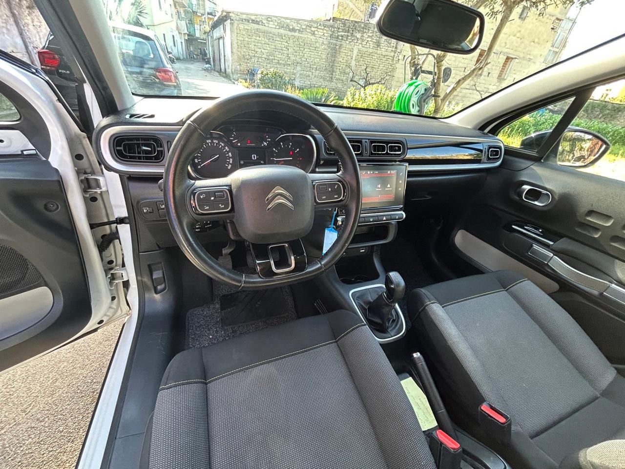 Citroen C3 PureTech 82 S&S Shine