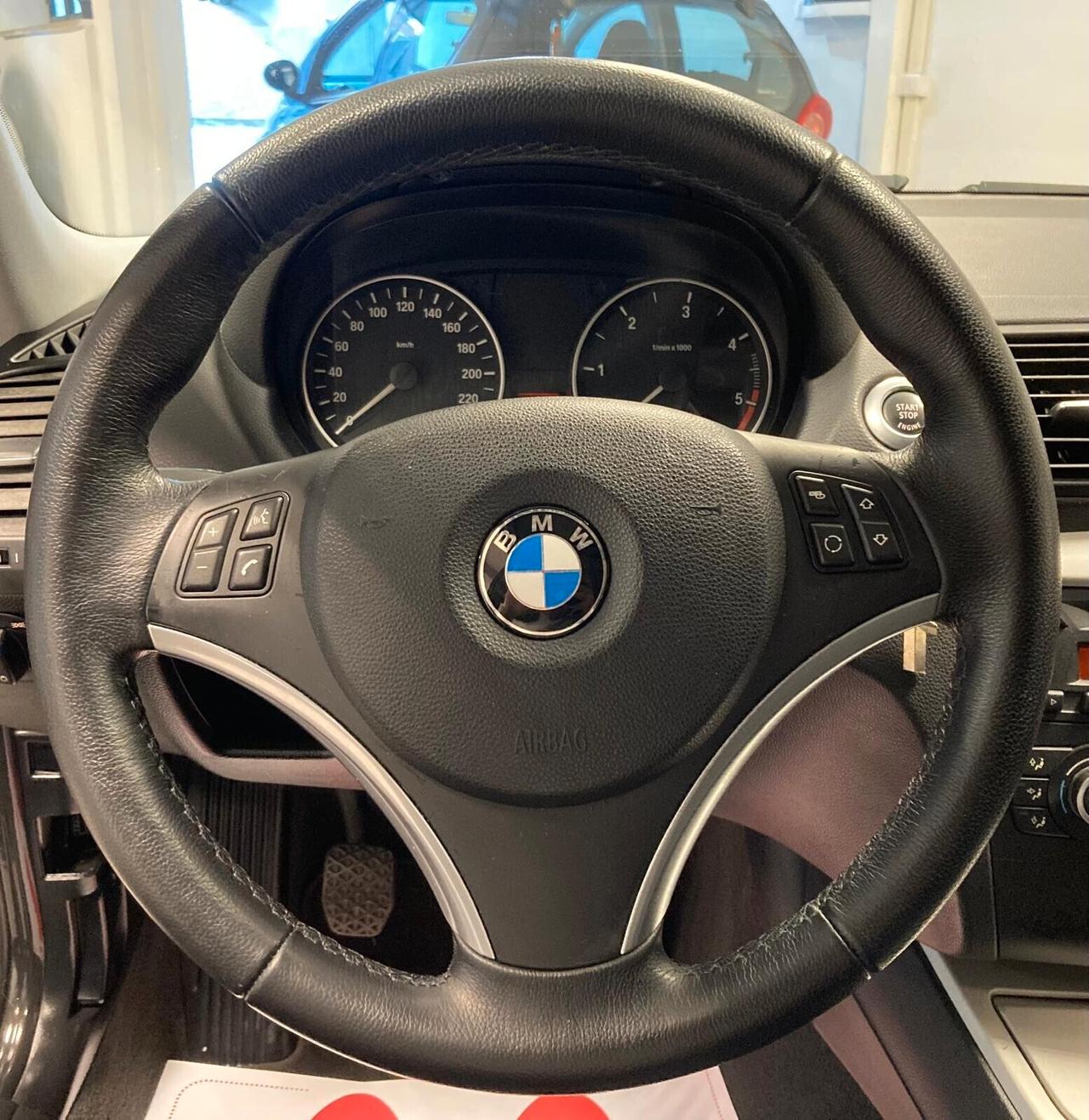 BMW SERIE 118D - KM ORIGINALI - EURO5