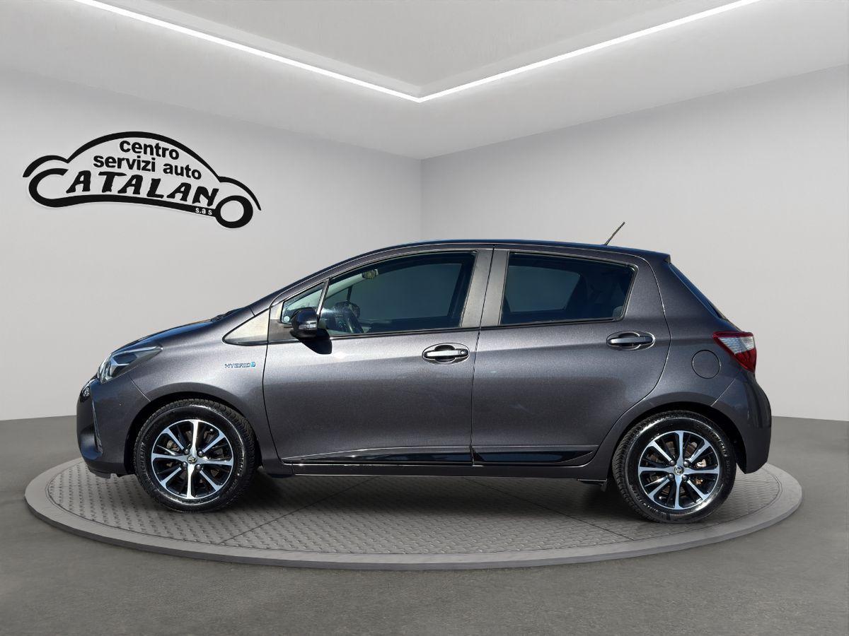 TOYOTA - Yaris - 1.5 Hybrid 73CV 5p.Trend "Platinum Ed."
