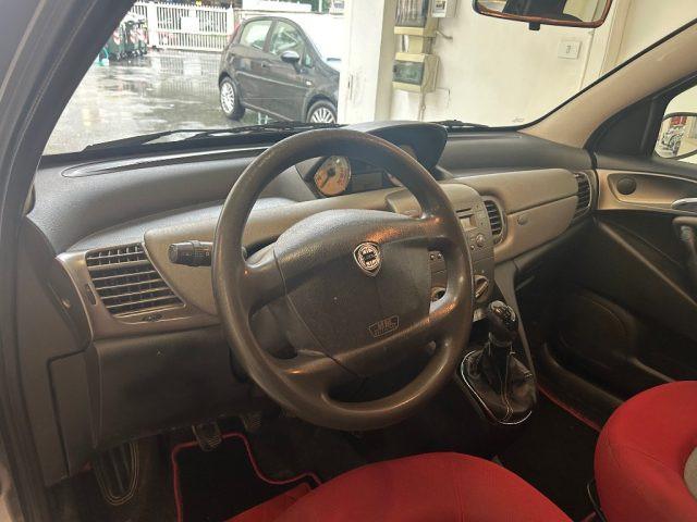 LANCIA Ypsilon 1.2 Oro