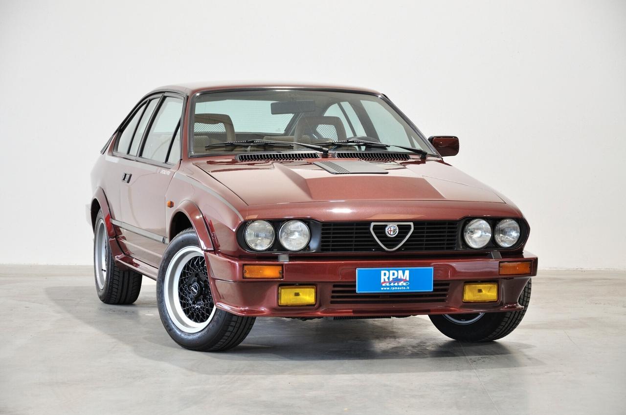 Alfa Romeo GTV6 2.5i Grand Prix restauro totale CRS