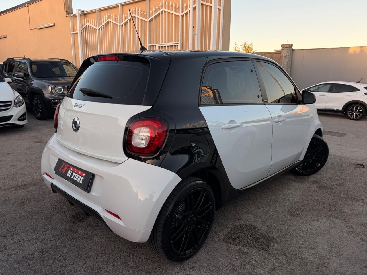 Smart ForFour 0.9 90Cv Turbo Allestimento Brabus
