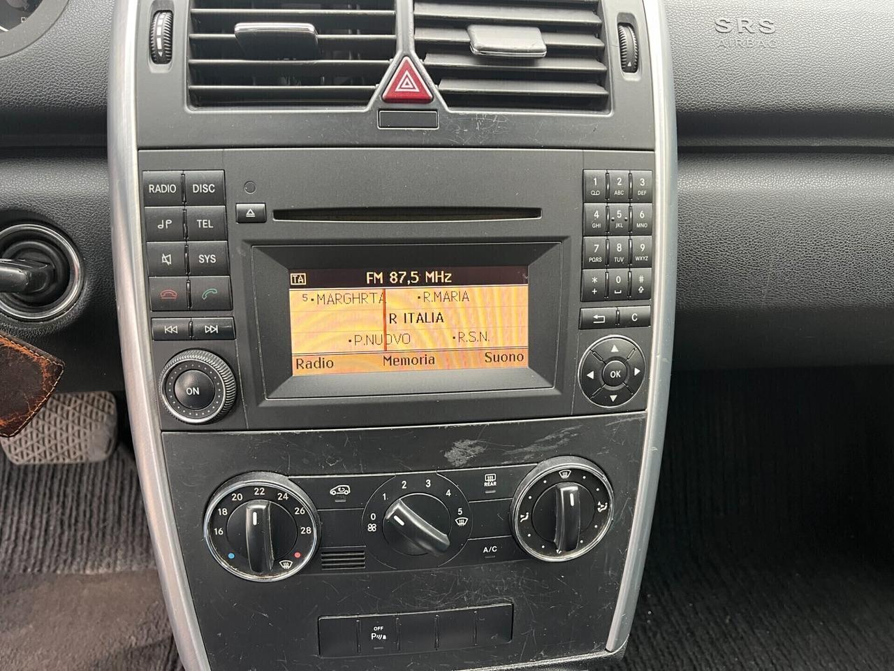 Mercedes-benz A 180 CDI Avantgarde CAMBIO AUTOMATICO