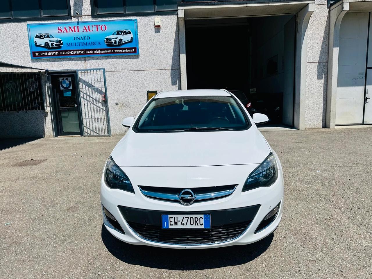 Opel Astra 1.4 Turbo 140CV Sports Tourer GPL Tech Cosmo