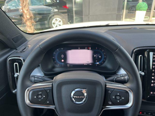 VOLVO XC40 B3 CORE AUTOMATICO 163CV MILD HYBRID PREZZO REALE