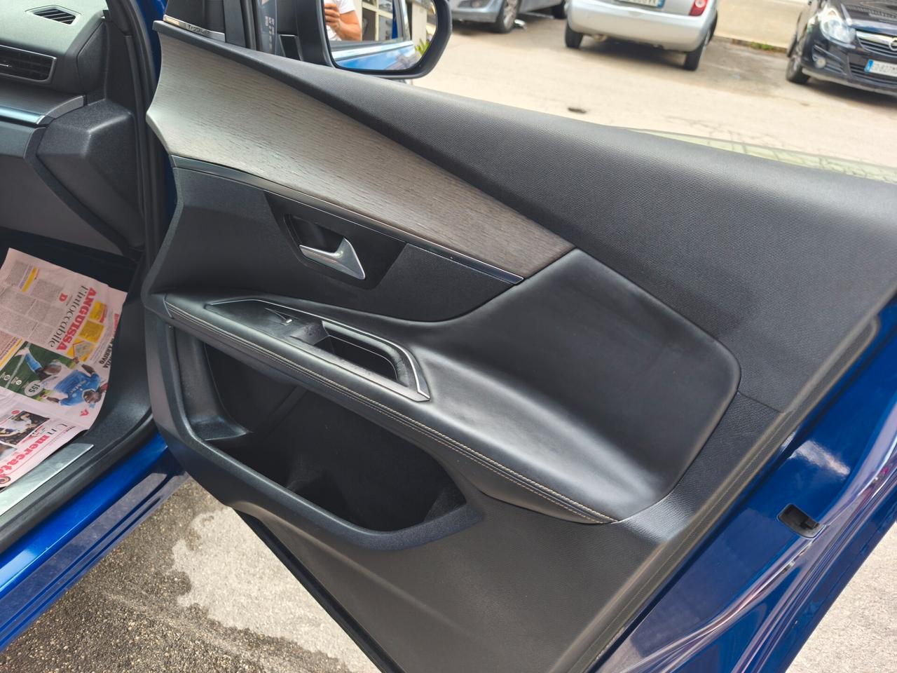 Peugeot 3008 BlueHDi 180 S&S EAT8 GT