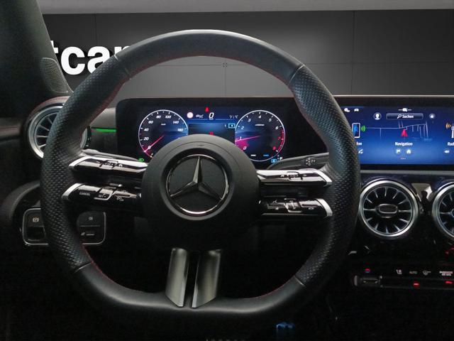 MERCEDES-BENZ CLA 200 Automatic Shooting Brake AMG Line