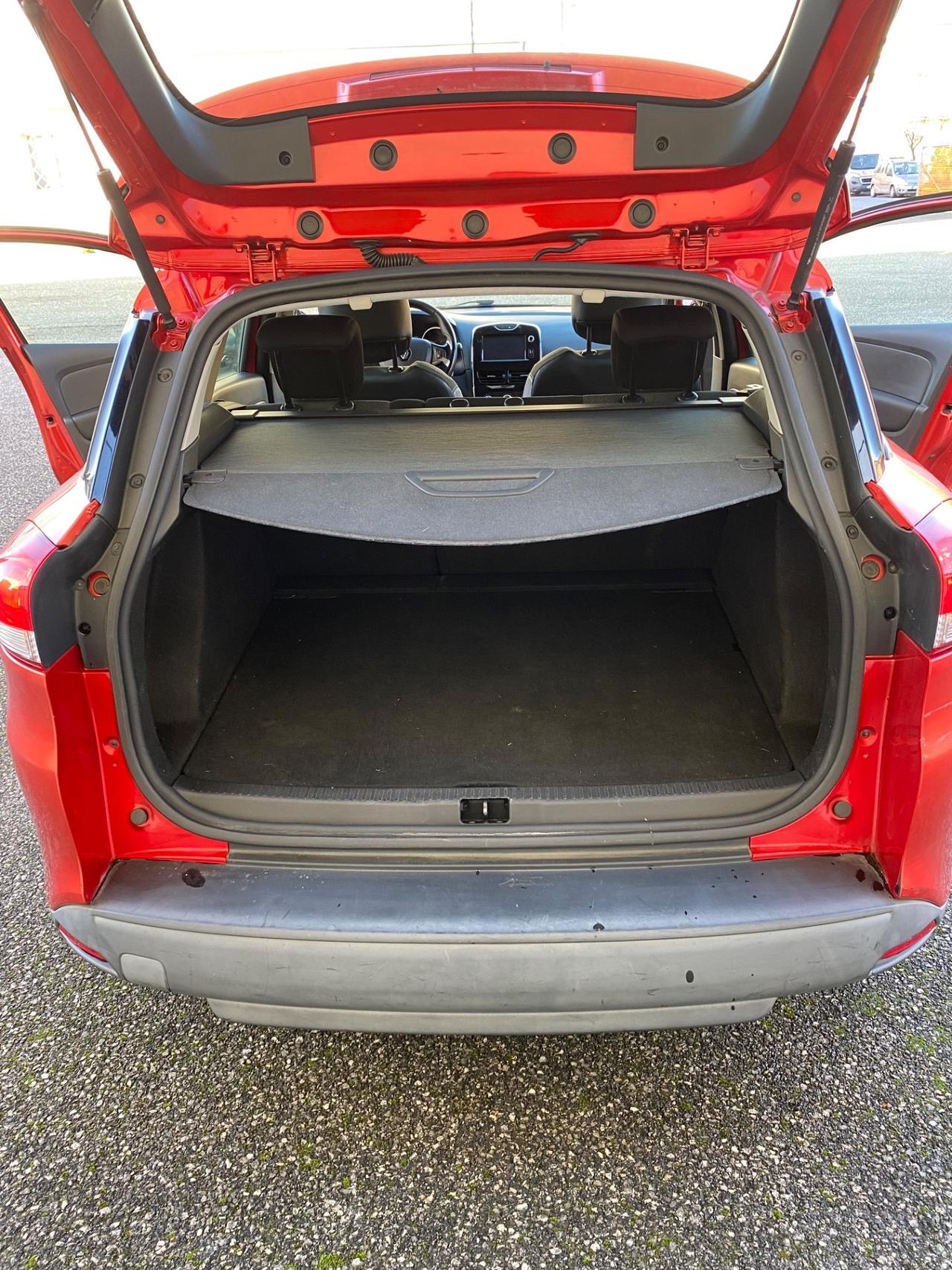 Renault Clio Sporter 1.5 dCi 8V 90CV Start&Stop 83gr. EcoBusiness