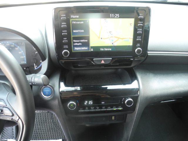 TOYOTA Yaris Cross 1.5 Hybrid E-CVT Business -Ok NEOPAT.-IVA detraib.