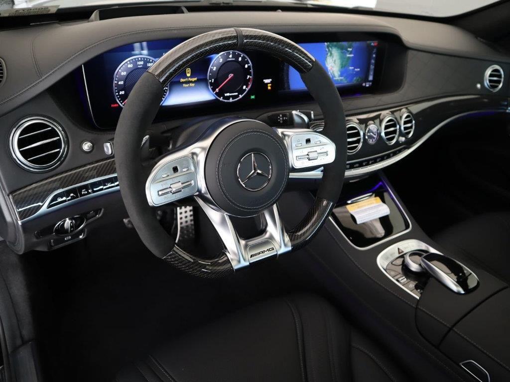 MERCEDES Classe S 63 AMG Performance Noleggio Lungo Termine