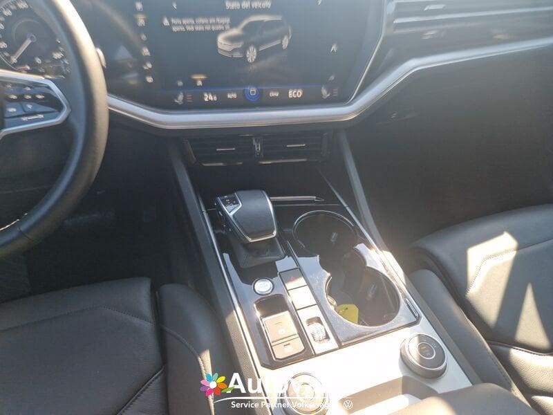 Volkswagen Touareg 3.0 V6 TDI SCR Elegance