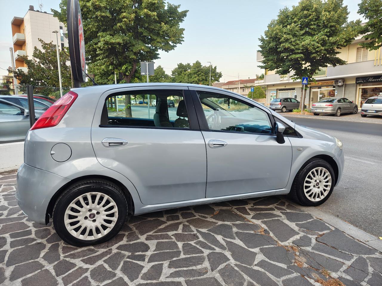Fiat Grande Punto 1.3 MJT 75 CV 5 porte Dynamic