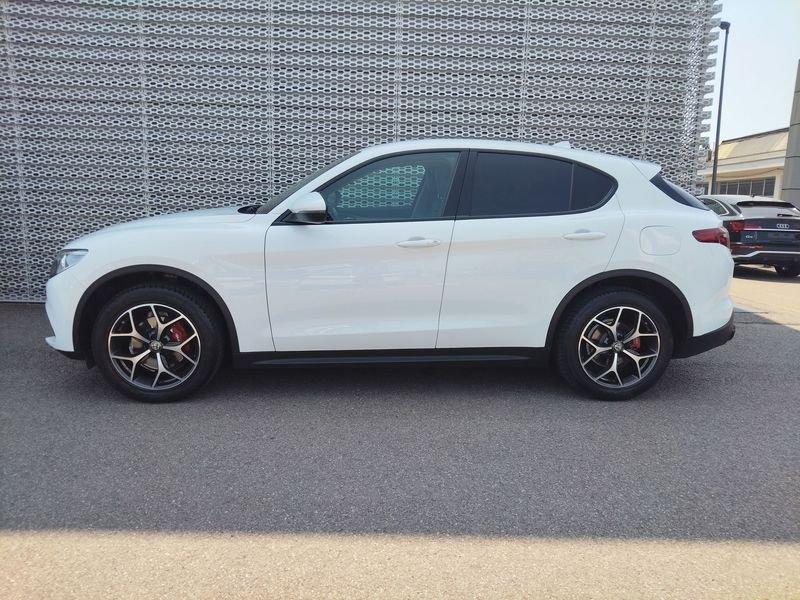 Alfa Romeo Stelvio 2.2 Turbodiesel 210 CV AT8 Q4 Executive