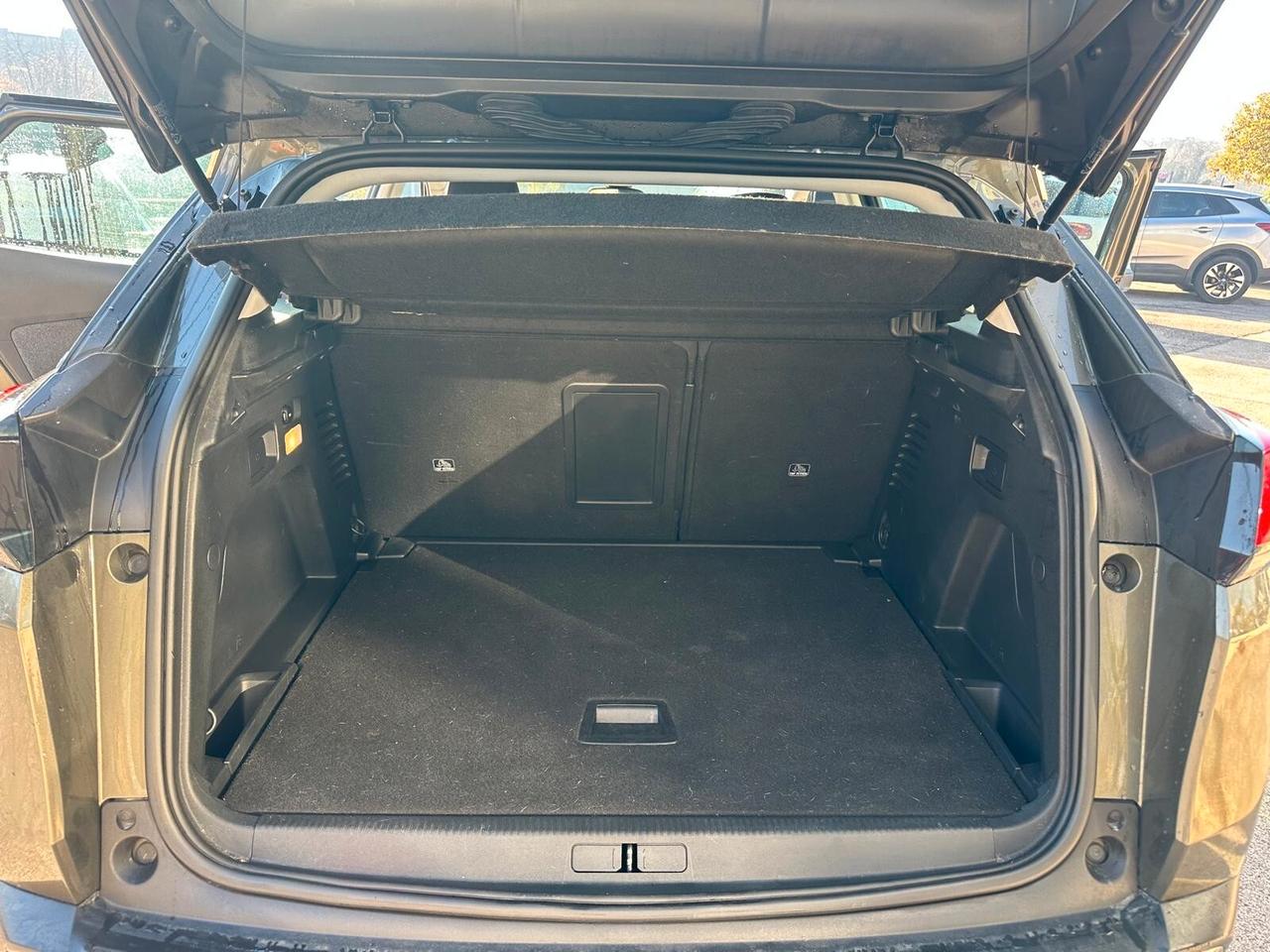 Peugeot 3008 BlueHDi 130 S&S EAT8 Allure NEOPATENTATI