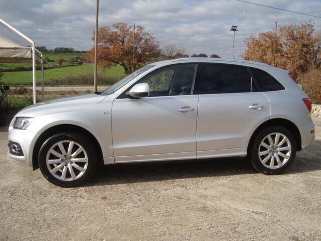 Audi Q5 2.0 tdi quattro 170cv S-LINE