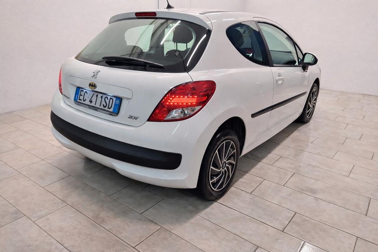 Peugeot 207 1.4 HDi 70CV FAP 3p. X Line EURO5 LED NEOPATENTATI KM CERTIFICATI