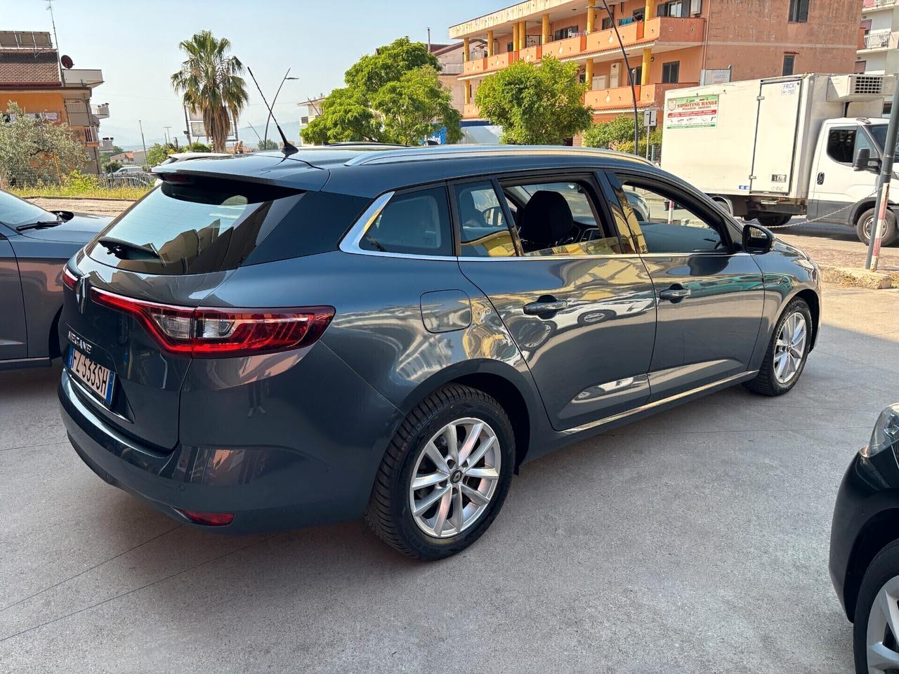 Renault Mégane Sporter Blue dCi 115 CV -11/2019