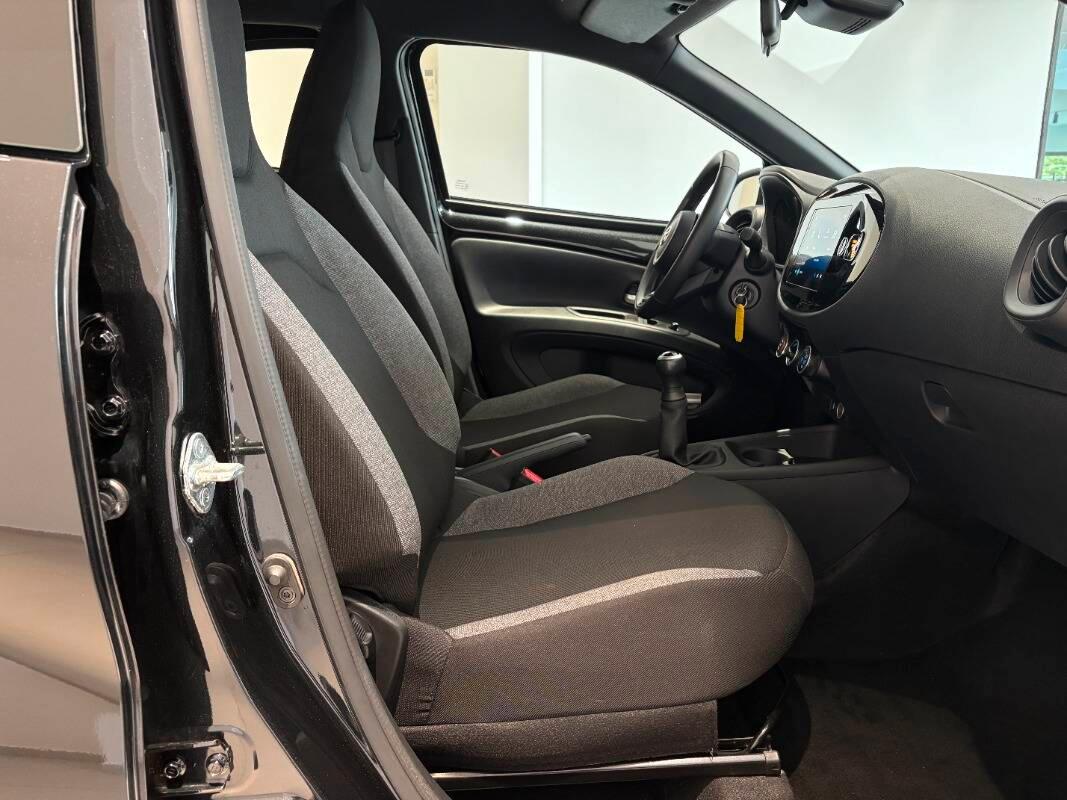 Toyota Aygo 1.0 Active 72cv