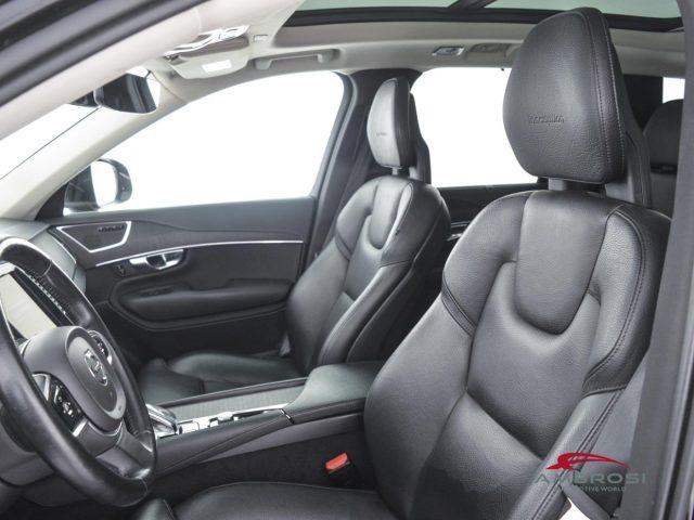 VOLVO XC90 B5 AWD Geartronic 7 posti Inscription