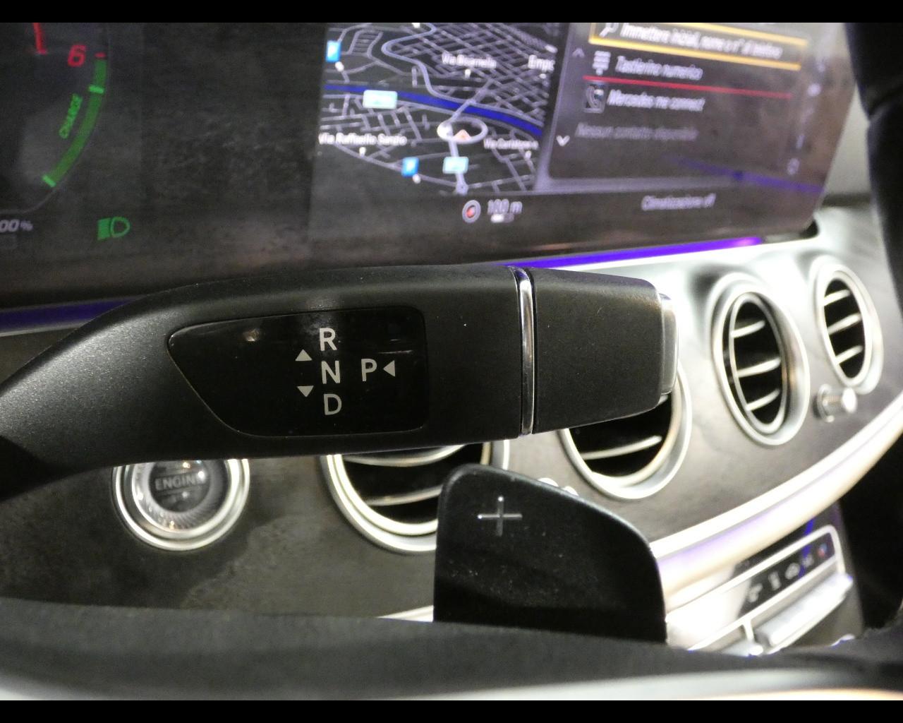 Mercedes-Benz Classe E (W/S213) - E 300 de Auto EQ-Power Premium
