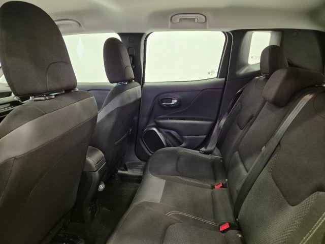 JEEP Renegade 1.3 T4 DDCT Limited ACC Navi 8,4