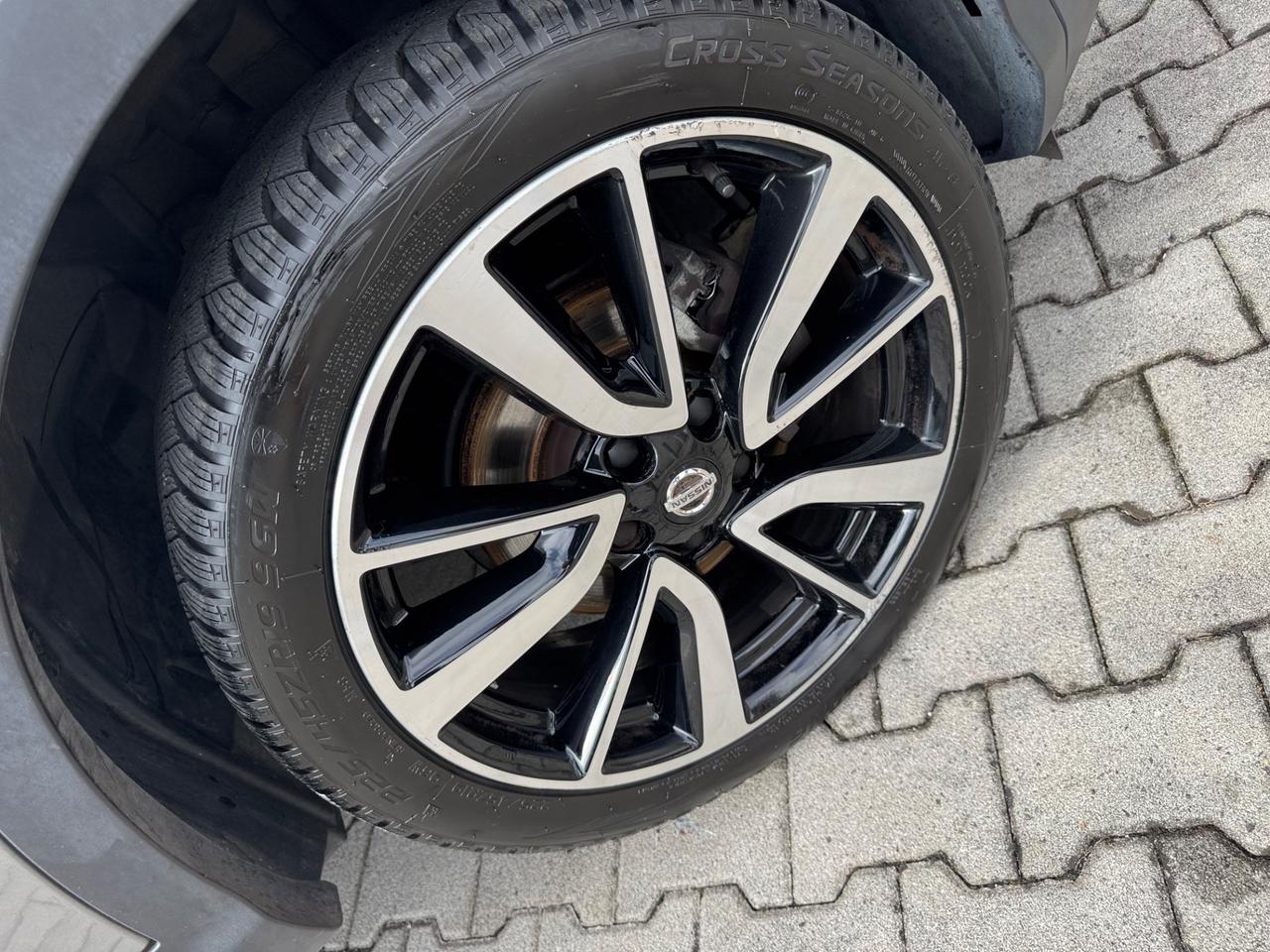 Nissan Qashqai 1.5 dCi Tekna neopatentati Euro 6 b