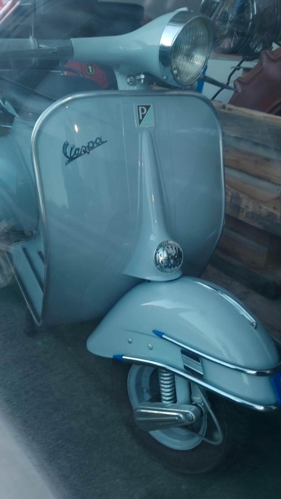 Vespa 125 (VNL2/VNL3)