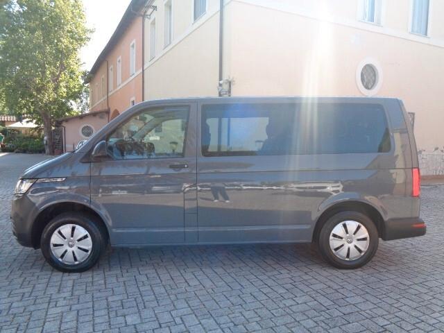 Volkswagen Caravelle 2.0 TDI 110CV PC Trendline 9 POSTI CLIMA TRIZONA IVA COMPRESA