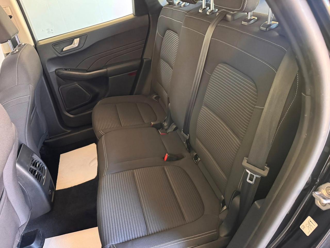 Ford Kuga 1.5 EcoBlue 120 CV aut. 2WD Titanium Business