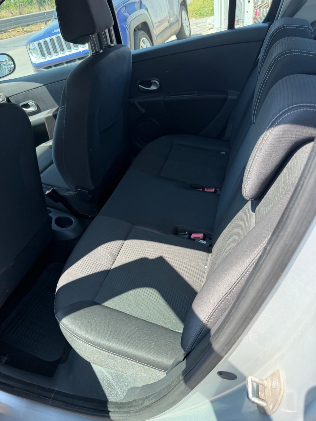 Renault Clio 1.5 dCi 75CV 5 porte Yahoo!
