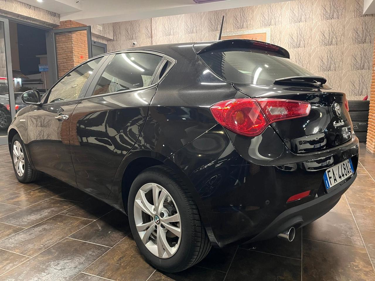 Alfa Romeo Giulietta 1.6 JTDm-2 105 CV Progression