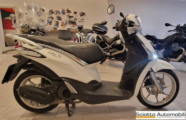 PIAGGIO Liberty 150 .